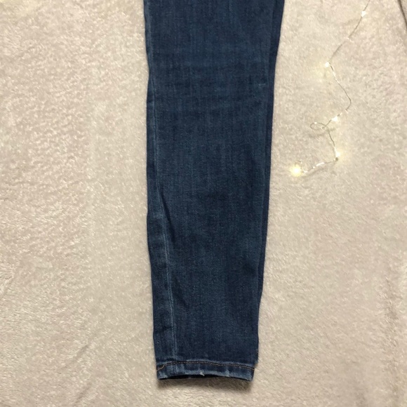 Zara high rise skinny jeans 🎉 - Picture 3 of 4